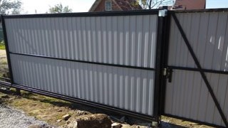 Купить сваи для ворот в Кирово-Чепецк. Заказать ворота на сваях под ключ от 21542 руб